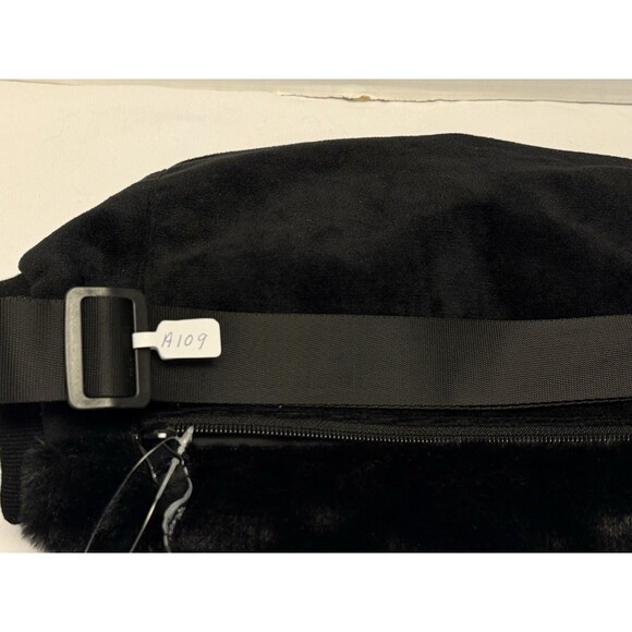 Sprigs Adjustable Black Faux Fur Hand Muff Belt Bag with Extender Soft & Warm - Picture 10 of 10